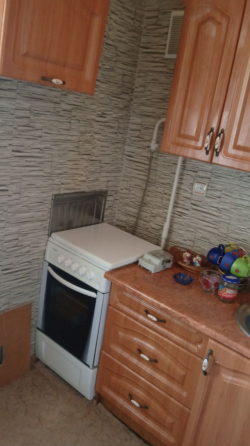 Продам квартиру на п.Якхз Макеевка