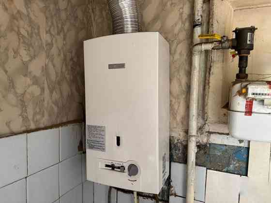 Продаю 2-х комнатную квартиру в Кировском районе, Бирюзова Донецк