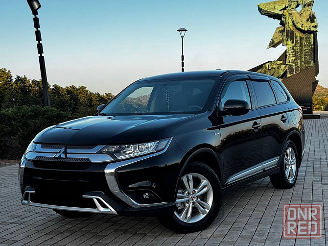 Продам большой семейный автомобиль, Mitsubishi Outlander 2021 года выпуска! Донецк - изображение 2