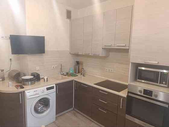 Сдам 2-комнатную квартиру в Ленинском районе, Цирк. Донецк