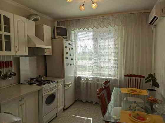 Сдам 3х комнатную квартиру б Шевченко , торговый университет Донецк