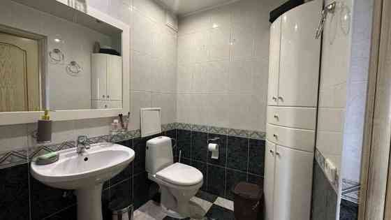 Трехкомнатная квартира на проспекте Дзержинского, Калининский район Донецк