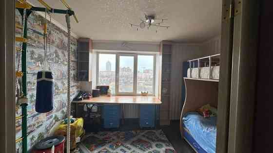 Трехкомнатная квартира на проспекте Дзержинского, Калининский район Донецк