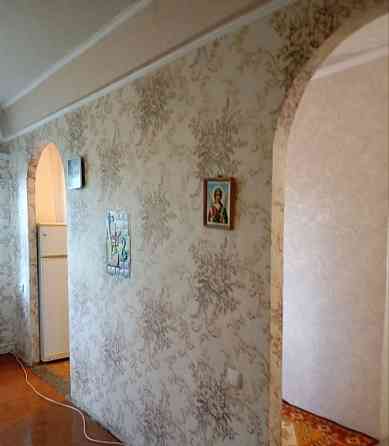 Срочно двухкомнатную квартиру на Боссе Донецк