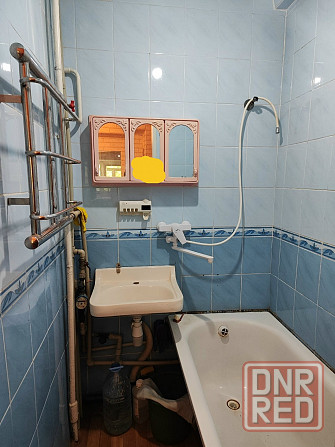 Продам 3 комн. кв. с Индивидуальным отоплением на м-не Металлургов Харцызск - изображение 2