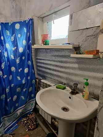 продам дом на трубной стороне Харцызск