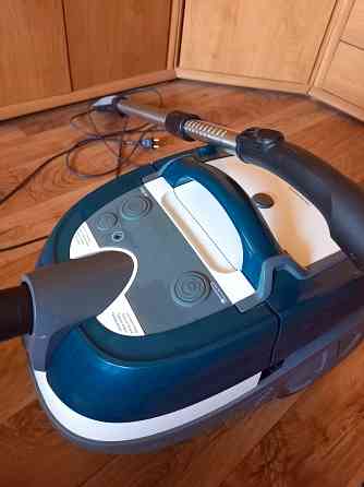 Bosch BWD41720 Моющий пылесос Макеевка