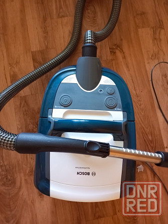 Bosch BWD41720 Моющий пылесос Макеевка - изображение 1