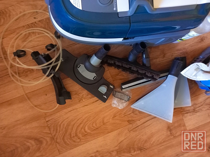 Bosch BWD41720 Моющий пылесос Макеевка - изображение 4