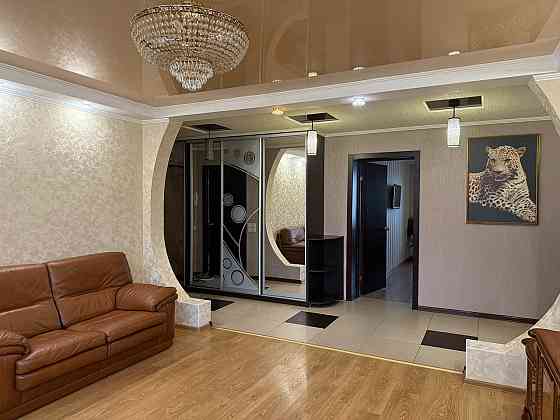 Сдам 3 комн.кв в центре, рядом парк Щербакова , Цирк, Обжора Донецк