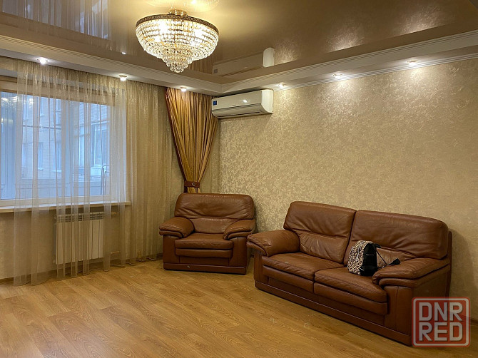 Сдам 3 комн.кв в центре, рядом парк Щербакова , Цирк, Обжора Донецк - изображение 1