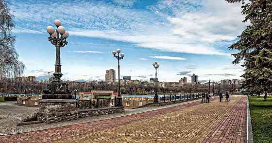Продажа дома в Калининском районе. Торговый университет. Донецк