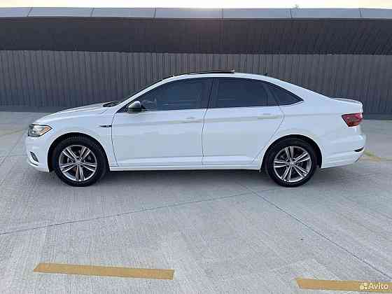 Продаётся авто Volkswagen Jetta R-Line 2019 Макеевка