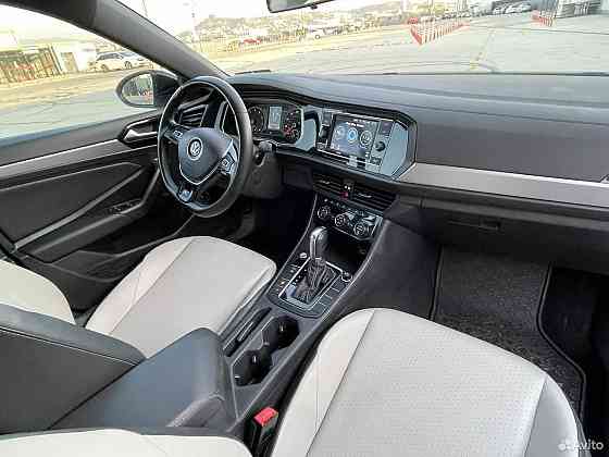 Продаётся авто Volkswagen Jetta R-Line 2019 Макеевка