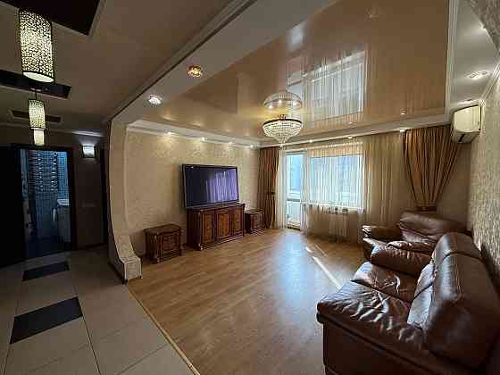 Аренда 3-х ком. квартиры Ленинский проспект, Обжора, в пешей доступности Цирк, автостанция Южный Донецк