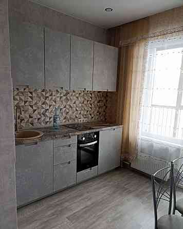 Сдам 1-комнатную квартиру в Ворошиловском районе, Белый Лебедь. Донецк