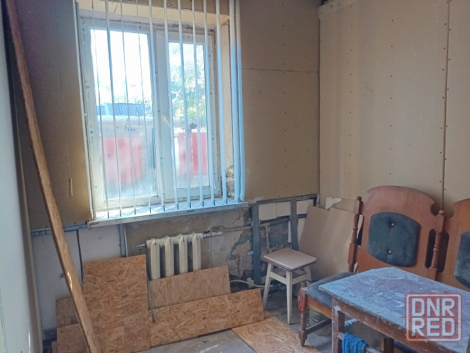 Продам 3- х комнатную квартиру в Пролетарском районе ( пос. 12/18) . Донецк - изображение 1