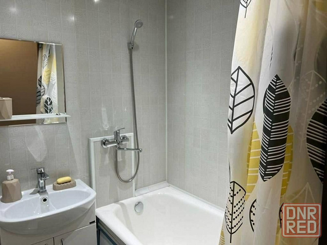 Сдам 1-комнатную квартиру в Ворошиловском районе, Донбасс Арена. Донецк - изображение 2