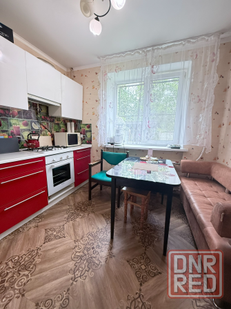 Продам 2-ком. кв-ру в Макеевке Червоногвардейский район, 83 квартал ул. Мориса Тореза Макеевка - изображение 2