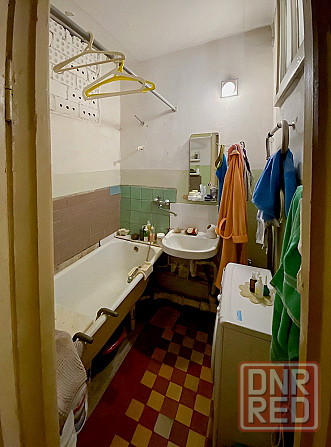 2-х ком. квартира, маг-н Изюм Донецк - изображение 2