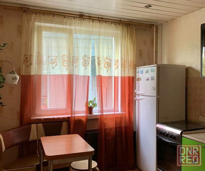 2-х ком. квартира, маг-н Изюм Донецк - изображение 1