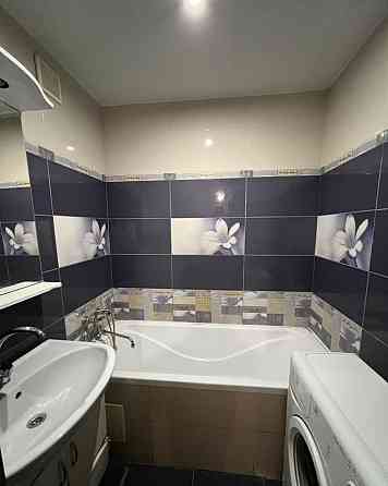 Сдаю 2-комнатную квартиру в центре города , на длительный срок Донецк