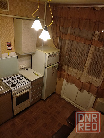 Сдам 1-комнатную квартиру в Кировском районе, Текстильщик. Донецк - изображение 4