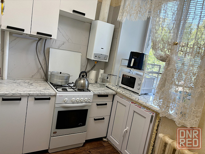 Сдаю квартиру в Калининском р-не Донецк - изображение 3