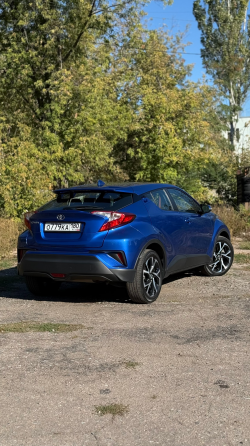 Продам Toyota chr Донецк