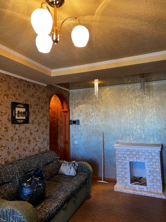 Продам 3-х ком. кв-ру Гвардейка Военкомат ( ор-р маг. Пакет) Макеевка