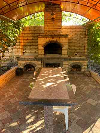 Трехэтажный дом Донецк