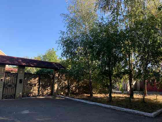 Трехэтажный дом Донецк