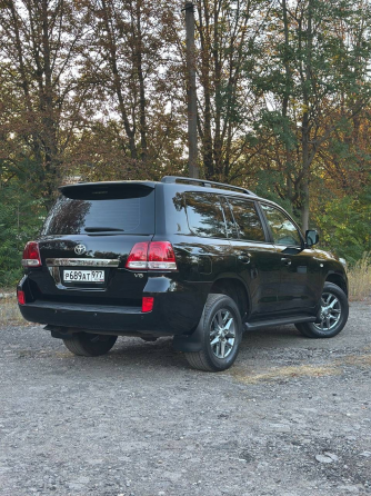 Продам Toyota Land Cruiser 200 Донецк