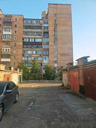 1 комнатная квартира с гаражом Донецк