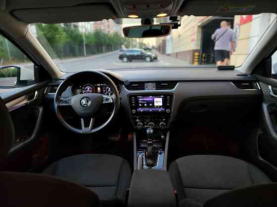 Octavia A7FL в хорошей комплектации и отличном состоянии Донецк