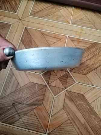 Продам маленькую сковородку форму Донецк