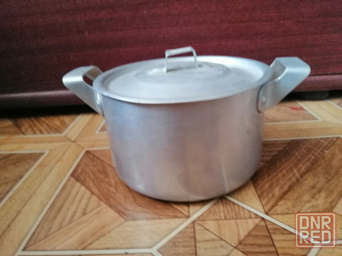 Продам алюминиевую кастрюлю маленькую Донецк - изображение 1