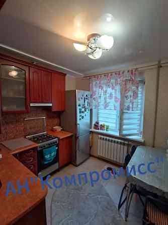 Продается 2-х комн. квартира Макеевеа, Октябрьский Макеевка