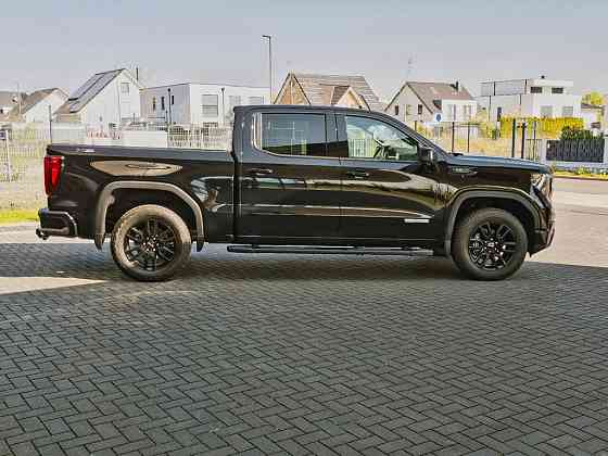 GMC Sierra 5.3 AT, 2023, 14 979 км Луганск