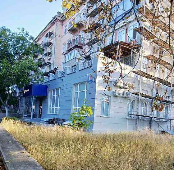 Продаётся  крупногабаритная 1-комнатная квартира Мариуполь