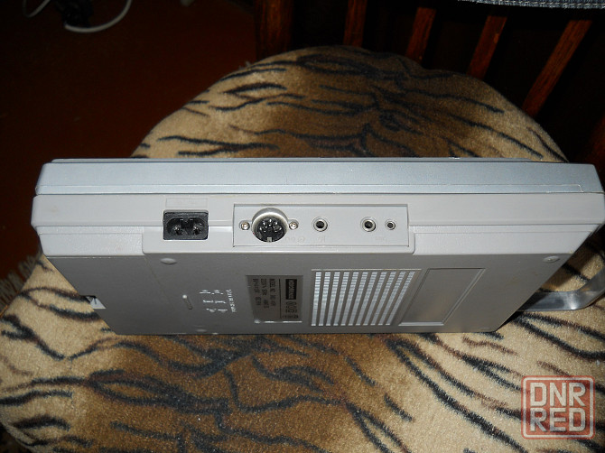 Normende 983.410Н и SANYO Slim 12. Старобешево - изображение 4