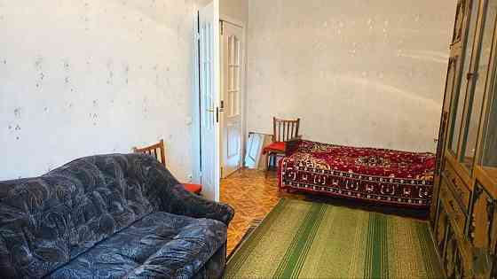 1 ком. сталинка на Заперевальной Донецк