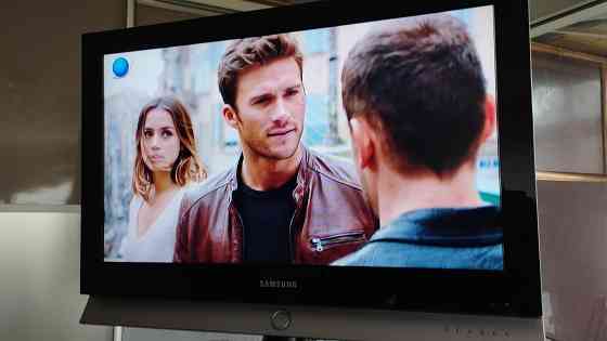 SAMSUNG 32'' превосходное изображение,мощный и чистый стереозвук Донецк