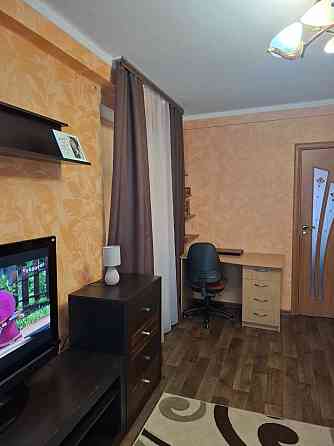 Продам 2 х ком. квартиру 2/5, 50 м2. Куйбышевский район. Фомина. Донецк