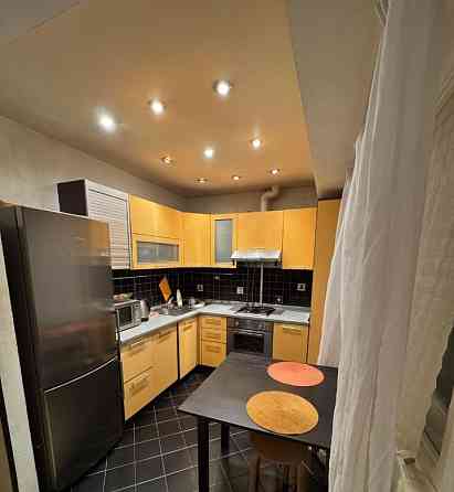 Сдам 2-комнатную квартиру в Калининском районе, Ильича. Донецк