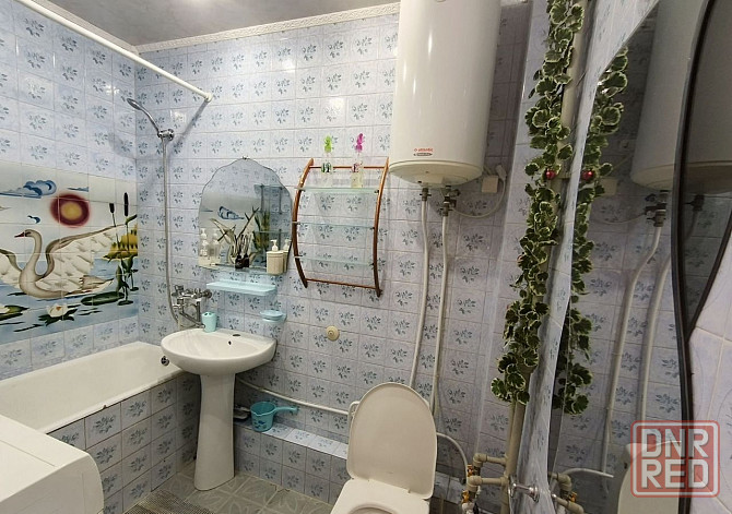 Сдается однокомнатная квартира в Ворошиловском р-не , пл.Ленина Донецк - изображение 1