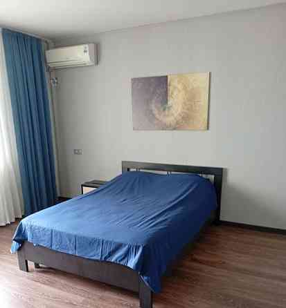 Сдам 2-комнатную квартиру в Ворошиловском районе, площадь Ленина. Донецк