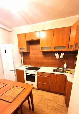 Сдам 2-комнатную квартиру в Ворошиловском районе, Национальный Университет. Донецк