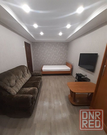 Сдам 1-комнатную квартиру в Буденовском районе, Цветочный. Донецк - изображение 1