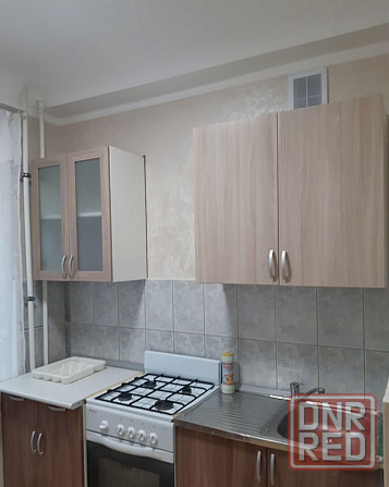 Сдам 1-комнатную квартиру в Буденовском районе, Цветочный. Донецк - изображение 2